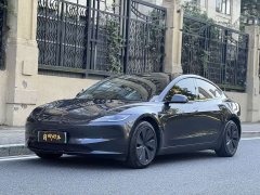 Tesla Model 3 2025 Rear-Wheel Drive - ფოტო 1