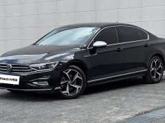 Volkswagen Magotan 2 Million Units Commemorative Edition 330TSI DSG Leading Version - ფოტო 1