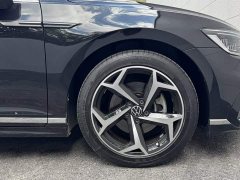 Volkswagen Magotan 2 Million Units Commemorative Edition 330TSI DSG Leading Version - ფოტო 6