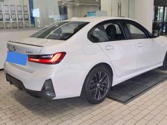 BMW 3 Series 325i M Sport Night Edition Package - ფოტო 5