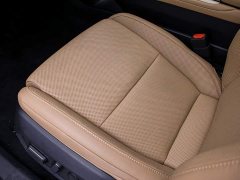 Lexus ES 300h - ფოტო 14