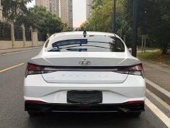 Hyundai Elantra 2022 1.5L CVT Luxury - ფოტო 9