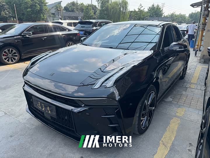Lynk & Co 03 2.0T Diesel DCT Pro