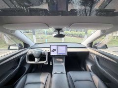 Tesla Model Y Long Range All-Wheel Drive - ფოტო 12