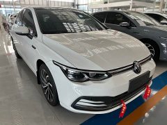Volkswagen Golf 2021 280TSI DSG Pro - ფოტო 3