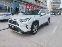 Toyota RAV4 2022 2.0L CVT FWD Fashion Edition - ფოტო 1