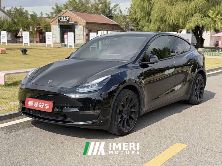 Tesla Model Y 2022 Facelift Long Range All-Wheel Drive - ავტომობილი ჩინეთიდან