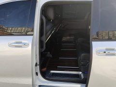 Toyota Sienna 2021 2.5L Hybrid Premium Edition - ფოტო 11