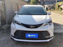 Toyota Sienna 2021 2.5L Hybrid Premium Edition - ფოტო 2