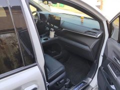 Toyota Sienna 2021 2.5L Hybrid Premium Edition - ფოტო 8