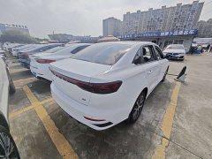 Geely Emgrand 4th Generation 1.5L CVT Flagship - ფოტო 16