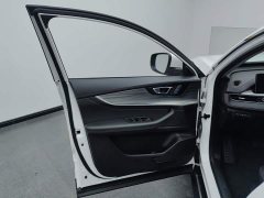 Chery Tiggo 8 PLUS 2021 290TGDI DCT Passion Edition - ფოტო 7