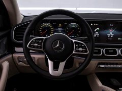 Mercedes-Benz GLS 450 4MATIC Fashion - ფოტო 7