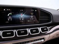 Mercedes-Benz GLS 450 4MATIC Fashion - ფოტო 8