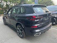 BMW X5 xDrive 30Li M Sport Luxury Night Edition Package - ფოტო 4