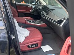 BMW X5 xDrive 30Li M Sport Luxury Night Edition Package - ფოტო 5