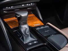 Lexus ES 300h Premium Edition - ფოტო 15