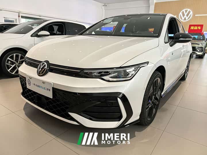 Volkswagen Golf 300TSI R-Line - ავტომობილი ჩინეთიდან