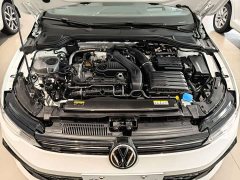 Volkswagen Golf 300TSI R-Line - ფოტო 6
