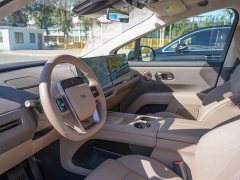Li Auto i8 Standard Edition - ფოტო 14