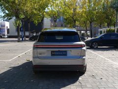 Li Auto i8 Standard Edition - ფოტო 6