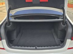 BMW 3 Series Facelift 325Li M Sport Package - ფოტო 16