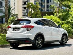 Honda Vezel 1.5L CVT Phantom Night Pioneer Edition - ფოტო 9