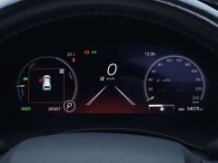 Toyota Crown Venza 2021 2.5L HEV AWD Premium - ფოტო 11