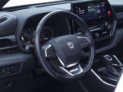 Toyota Crown Venza 2021 2.5L HEV AWD Premium - ფოტო 12