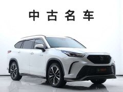 Toyota Crown Venza 2021 2.5L HEV AWD Premium - ფოტო 3