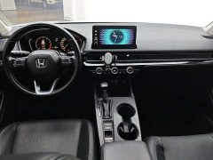 Honda Civic 2022 180TURBO CVT Premium Edition - ფოტო 12