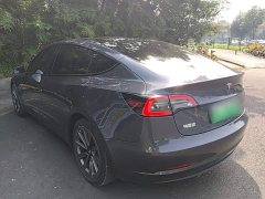 Tesla Model 3 Rear-Wheel Drive - ფოტო 4