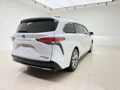 Toyota Sienna 2021 2.5L Hybrid Comfort Edition - ფოტო 13