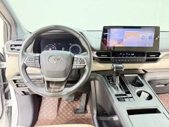 Toyota Sienna 2021 2.5L Hybrid Comfort Edition - ფოტო 5