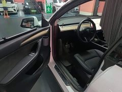 Tesla Model Y 2021 Standard Range RWD - ფოტო 15