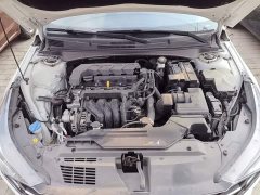 Hyundai Elantra 2022 1.5L CVT Luxury - ფოტო 19