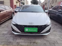 Hyundai Elantra 2022 1.5L CVT Luxury - ფოტო 2