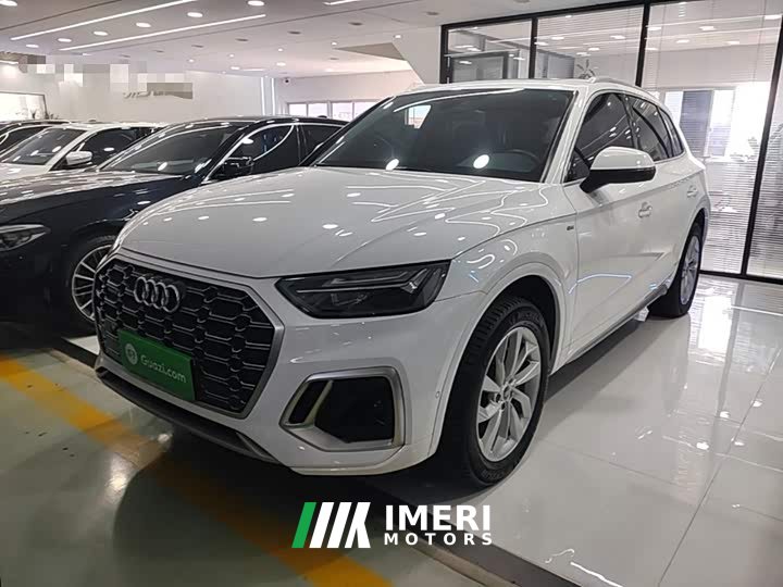Audi Q5L Facelift 40T Luxury Sport - ავტომობილი ჩინეთიდან