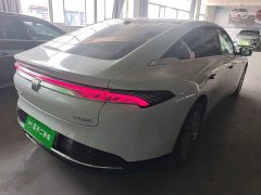 Buick Zhijing L7 Extended Range Avvia - ფოტო 6