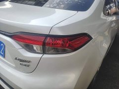 Toyota Corolla 1.8L CVT Luxury - ფოტო 7