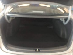 Toyota Corolla 1.8L CVT Luxury - ფოტო 18