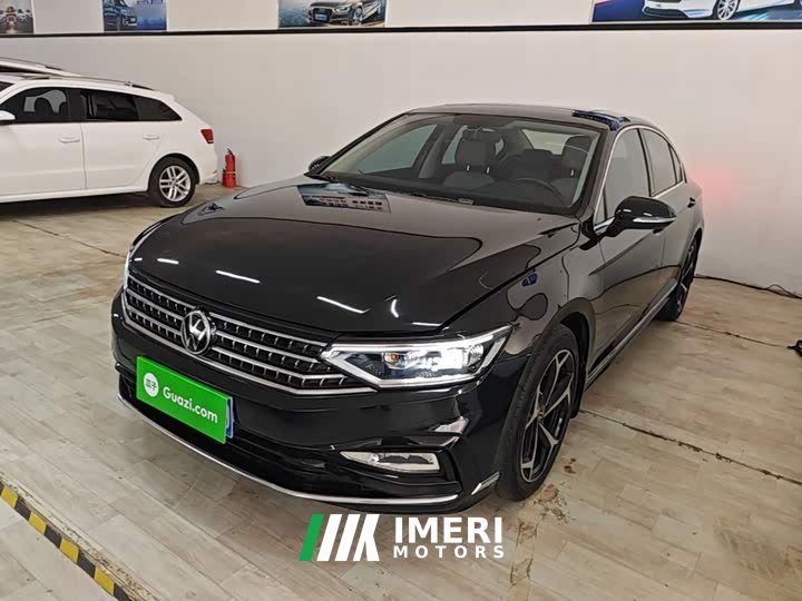 Volkswagen Magotan 2 Million Units Commemorative Edition 330TSI DSG Leading Version - ავტომობილი ჩინეთიდან