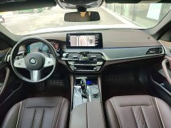 BMW 5 Series 530Li Premier M Sport Package - ფოტო 9