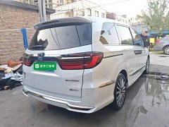 Honda Odyssey 2024 2.0L e:HEV Luxury - ფოტო 6