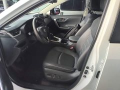 Toyota RAV4 2.0L CVT FWD 20th Anniversary Platinum Edition - ფოტო 14