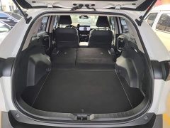 Toyota RAV4 2.0L CVT FWD 20th Anniversary Platinum Edition - ფოტო 18