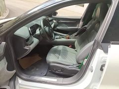 Zeekr 001 ME Edition 100kWh - ფოტო 14