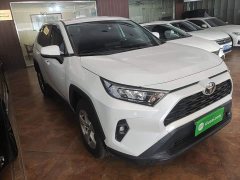 Toyota RAV4 2.0L CVT FWD Urban Edition - ფოტო 3