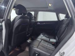 BMW 6 Series GT 630i Luxury Design Package - ფოტო 10