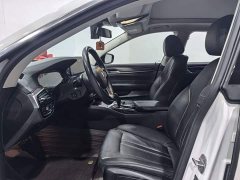 BMW 6 Series GT 630i Luxury Design Package - ფოტო 6